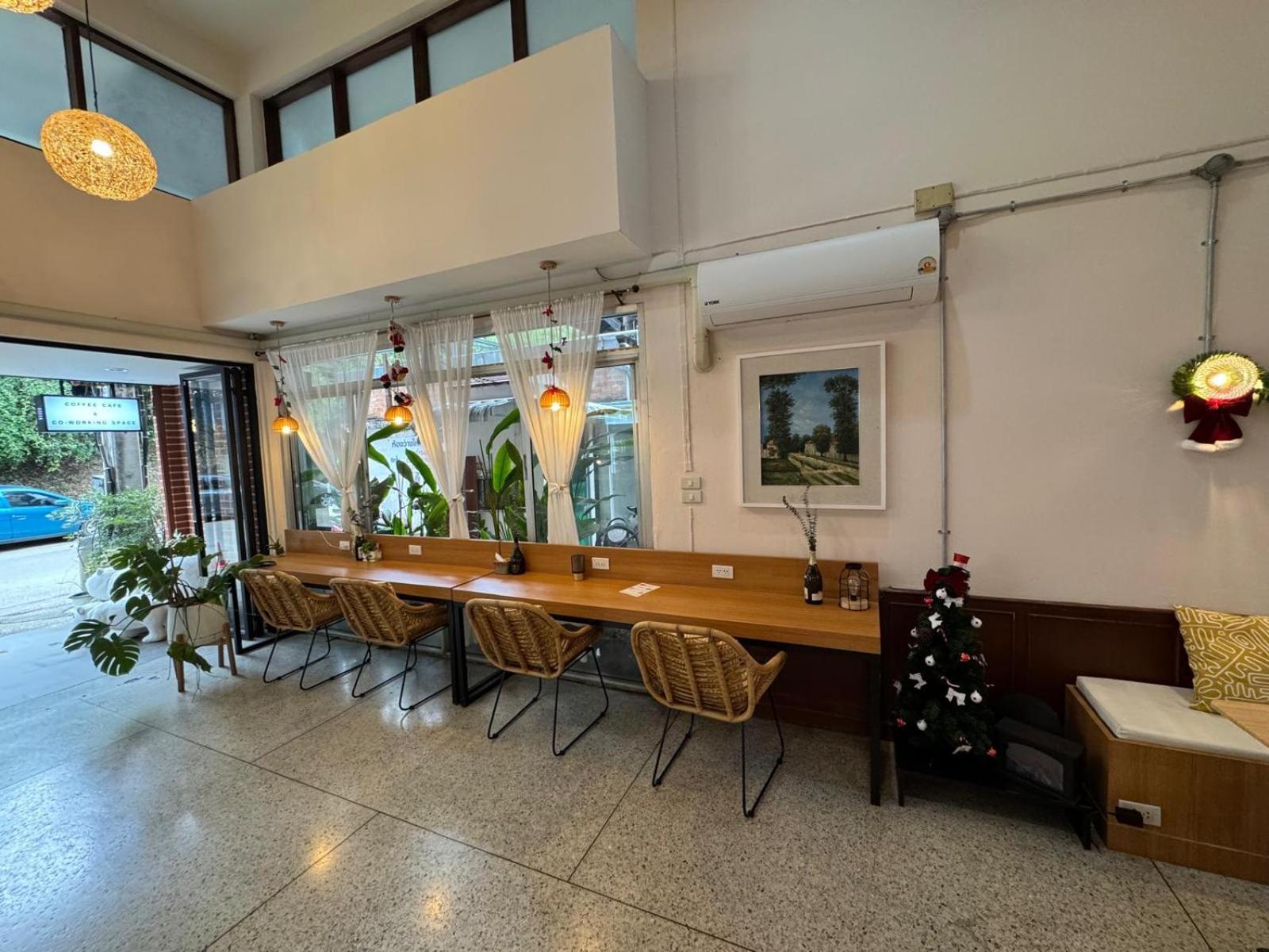 Marhaba House Hotel Chiang Mai Ngoại thất bức ảnh