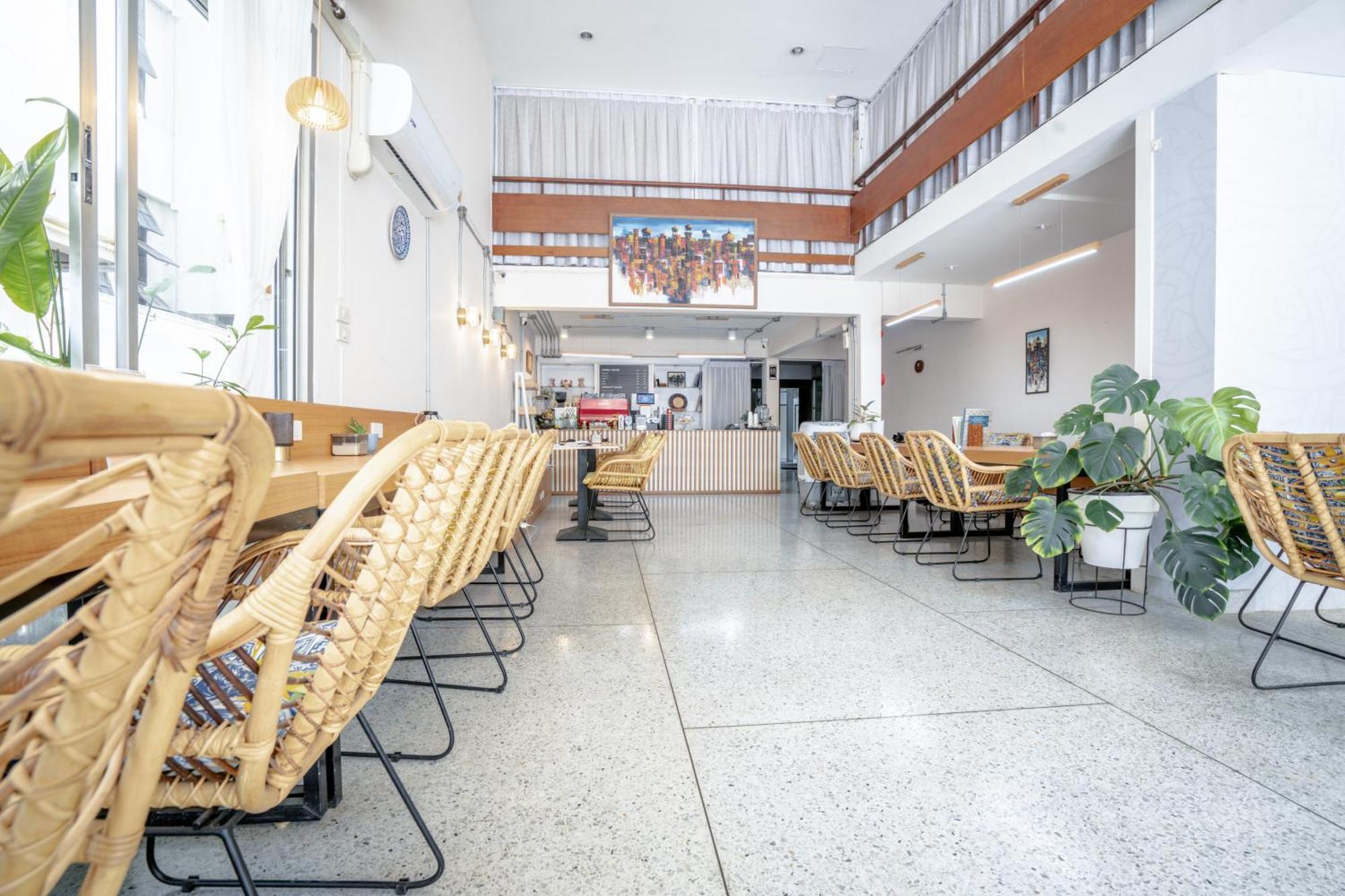 Marhaba House Hotel Chiang Mai Ngoại thất bức ảnh