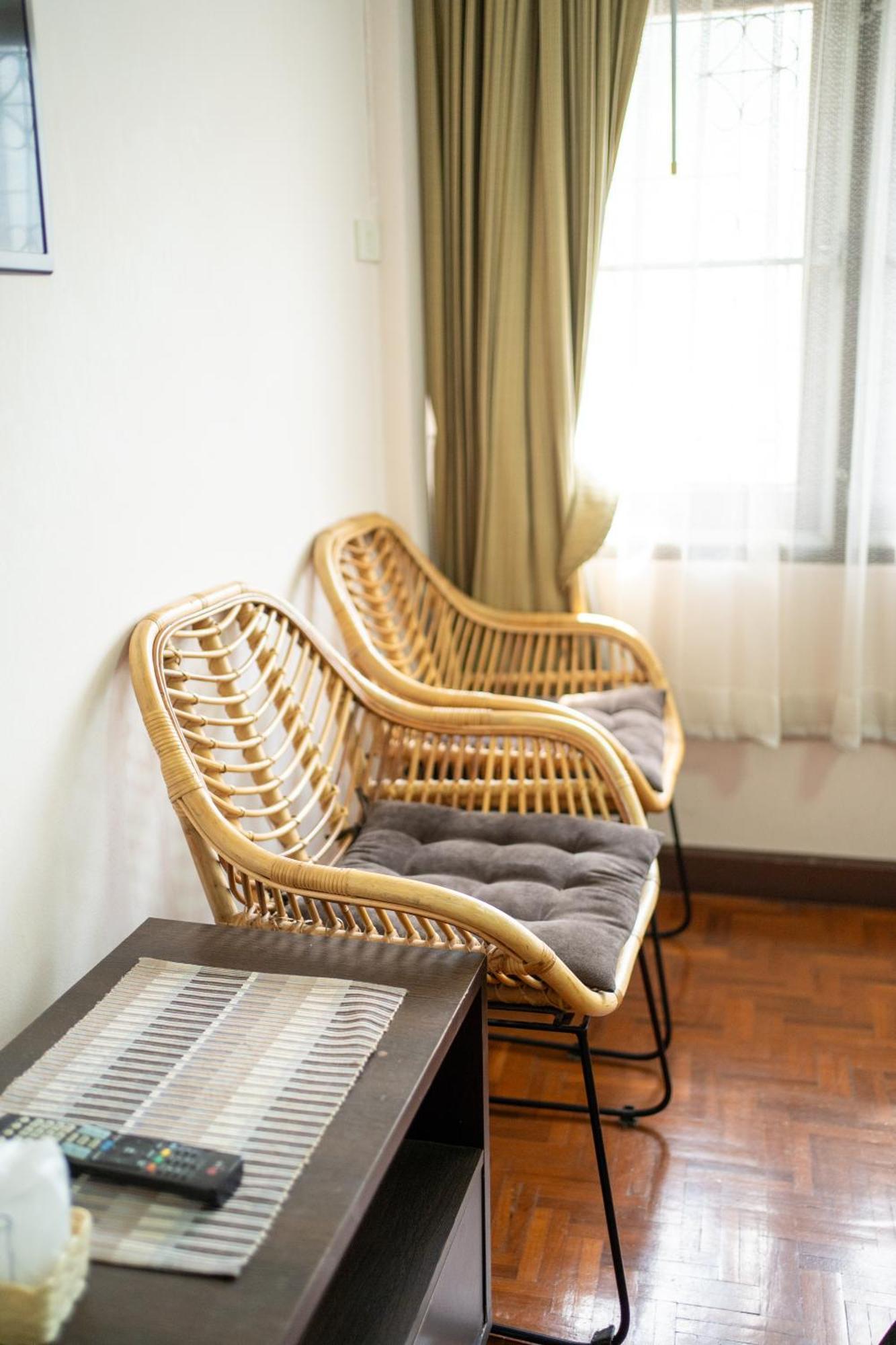 Marhaba House Hotel Chiang Mai Ngoại thất bức ảnh